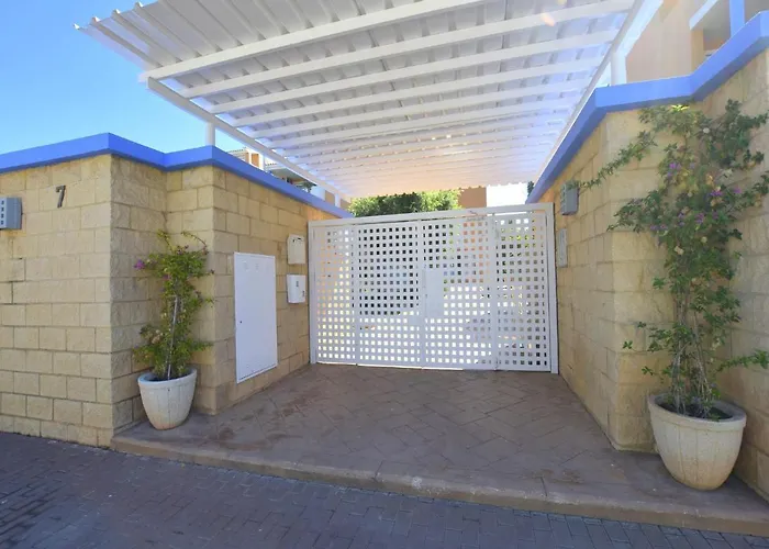 Апартаменты Menorca