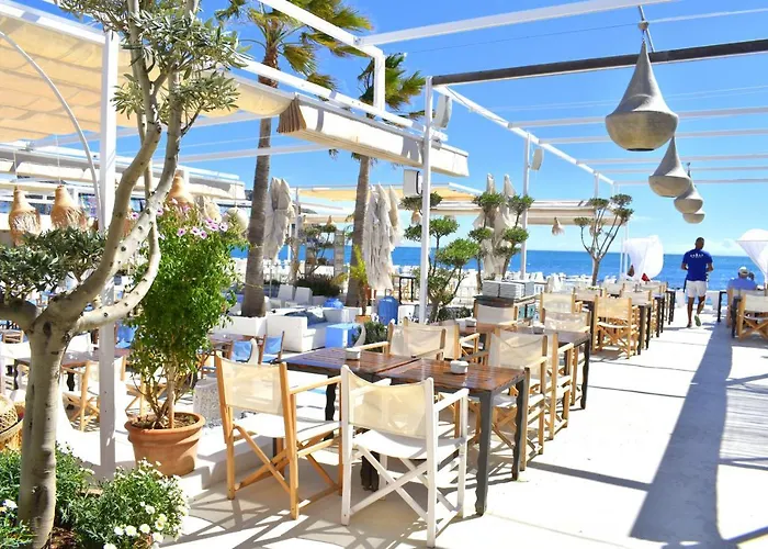 Menorca Apartman *